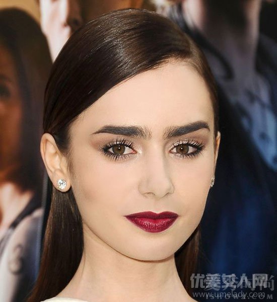 Lily Collins