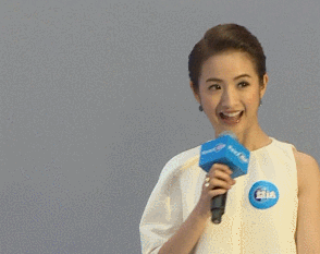 女明星流行大背头_女明星开始流行这个发型,梳起来帅一脸!