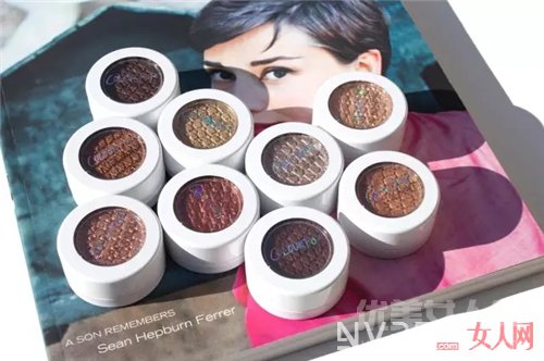 ColourPop 单色眼影_自然不造作 这些平价眼镜帮你打造清新眼妆
